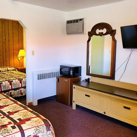 Stagecoach Motel Colorado Springs Exterior photo